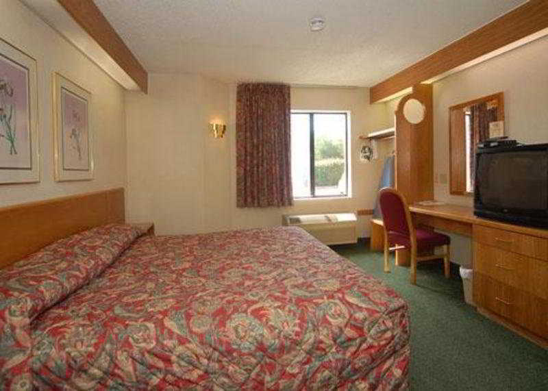 Quality Inn & Suites Richardson-Dallas Quarto foto
